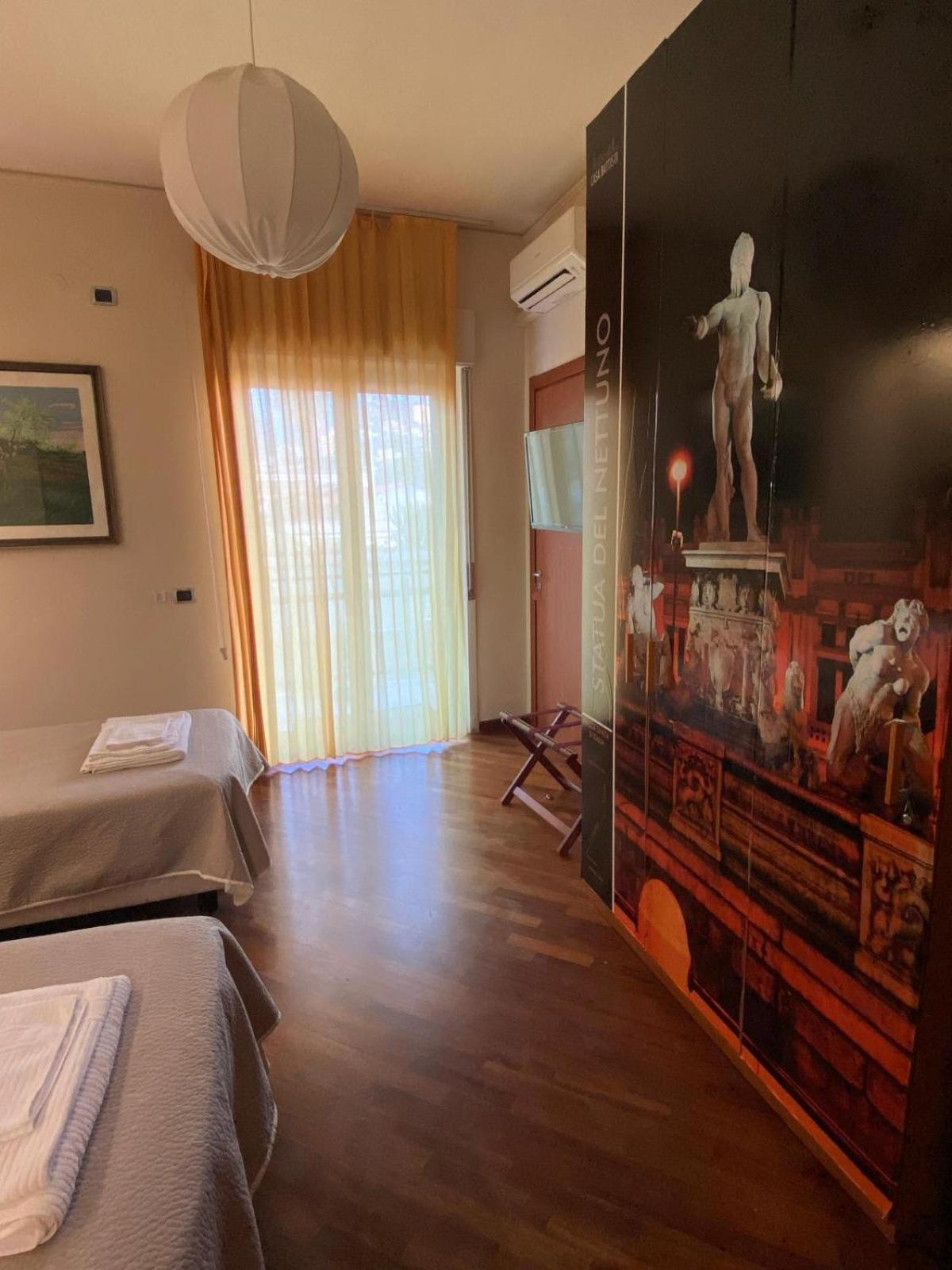 Casa Battisti Messina Guest House In Centro Citta, Ideale Per Famiglie O Gruppi エクステリア 写真